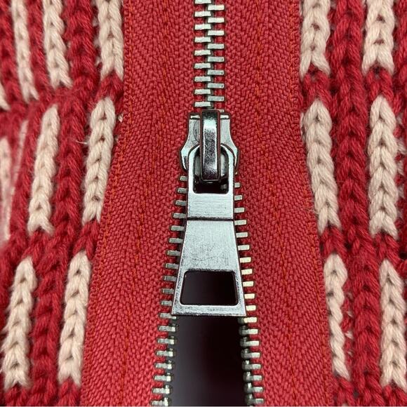 Free People Chunky Knit Poncho Sweater Short Sleeve Back Zipper Closure Size S - Picture 8 of 12